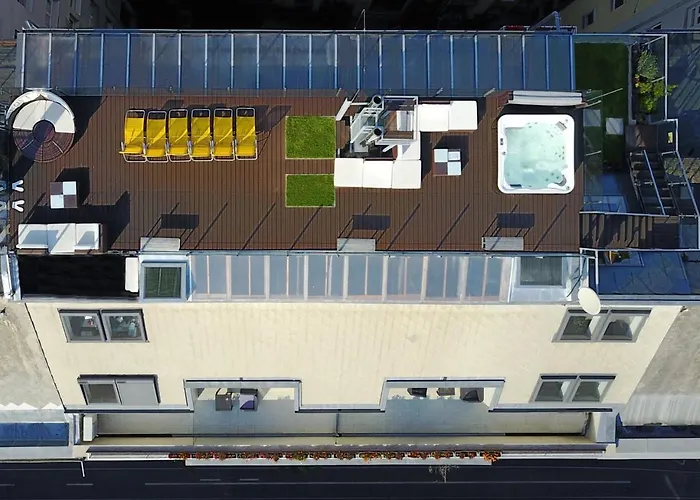 Parliamentpenthouse With Rooftop Terrace Budapest