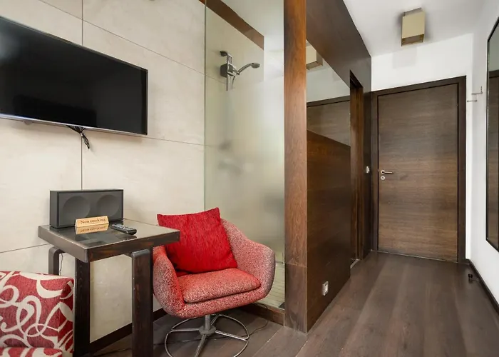 Parliamentpenthouse With Rooftop Terrace Apartment