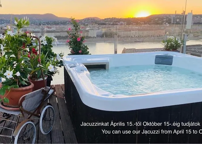 Parliamentpenthouse With Rooftop Terrace Apartment Budapest