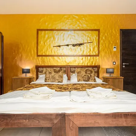 Apartamento Parliamentpenthouse With Rooftop Terrace Budapeste