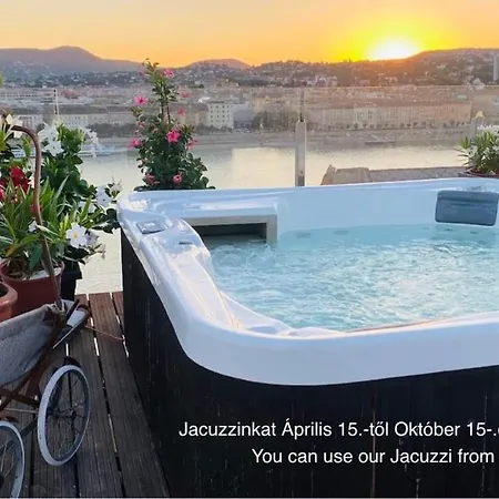 Parliamentpenthouse With Rooftop Terrace Apartamento Budapeste